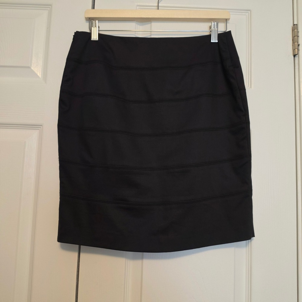Tristan Tiered Seam Pencil Skirt Black Size 8 Professional Workwear Knee Length